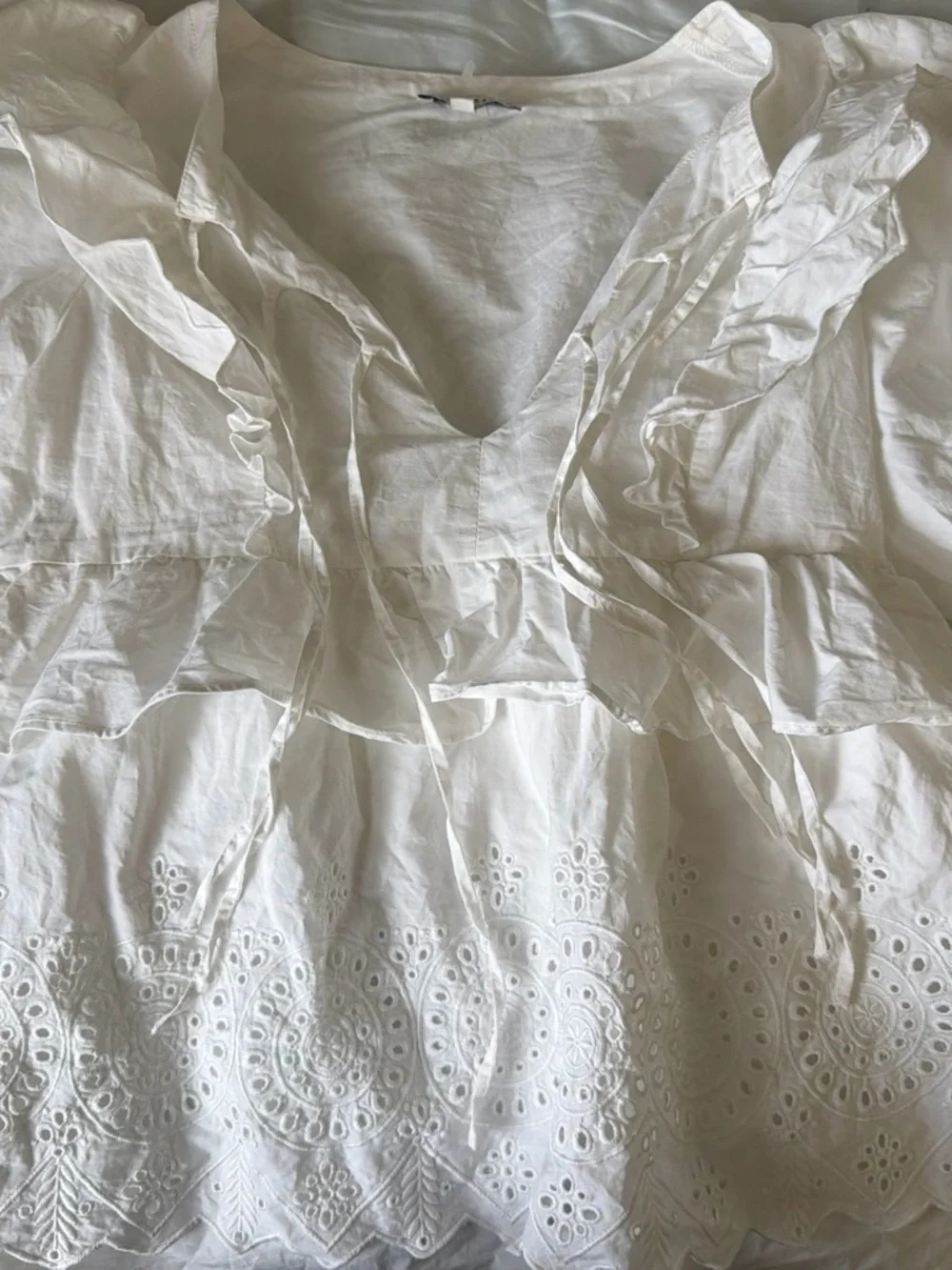 Moon River White Ruffle Eyelet Peasant Blouse